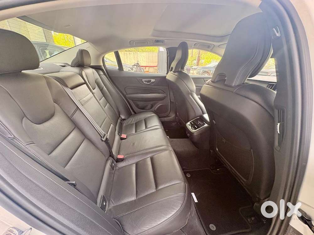 Volvo S60 T4 Inscription, 2021, Petrol