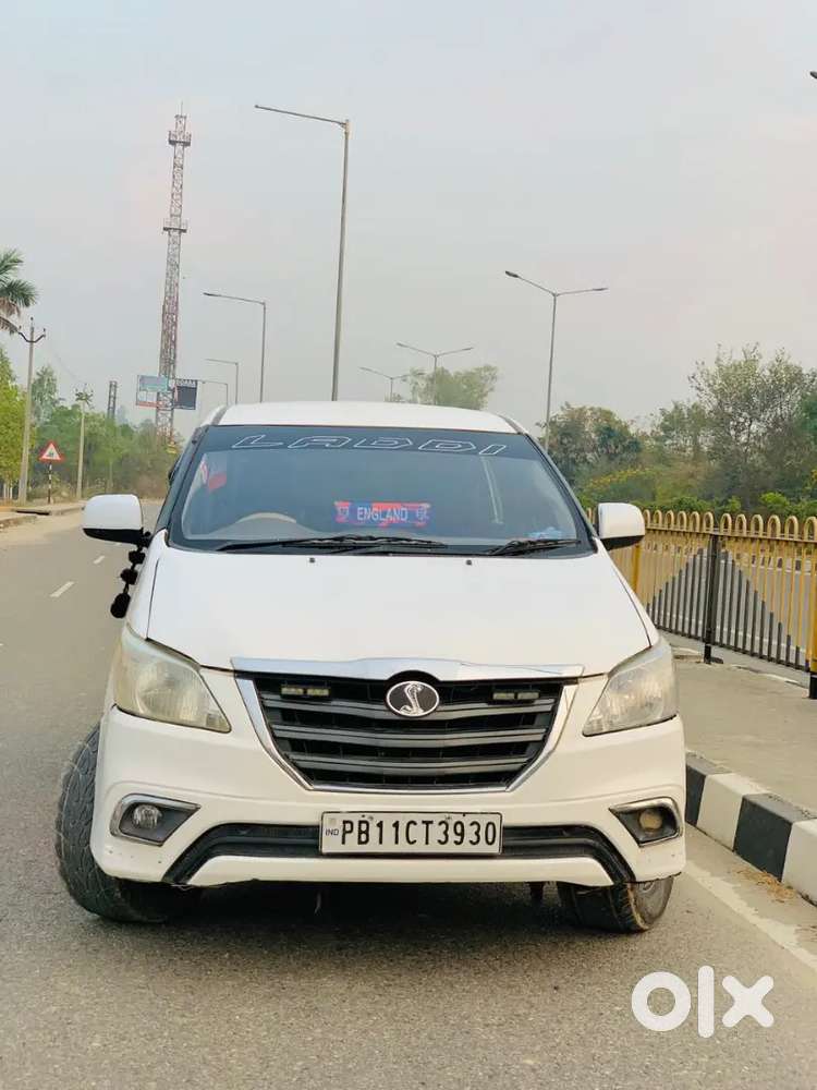 Toyota Innova 2010 Diesel 200000 Km Driven