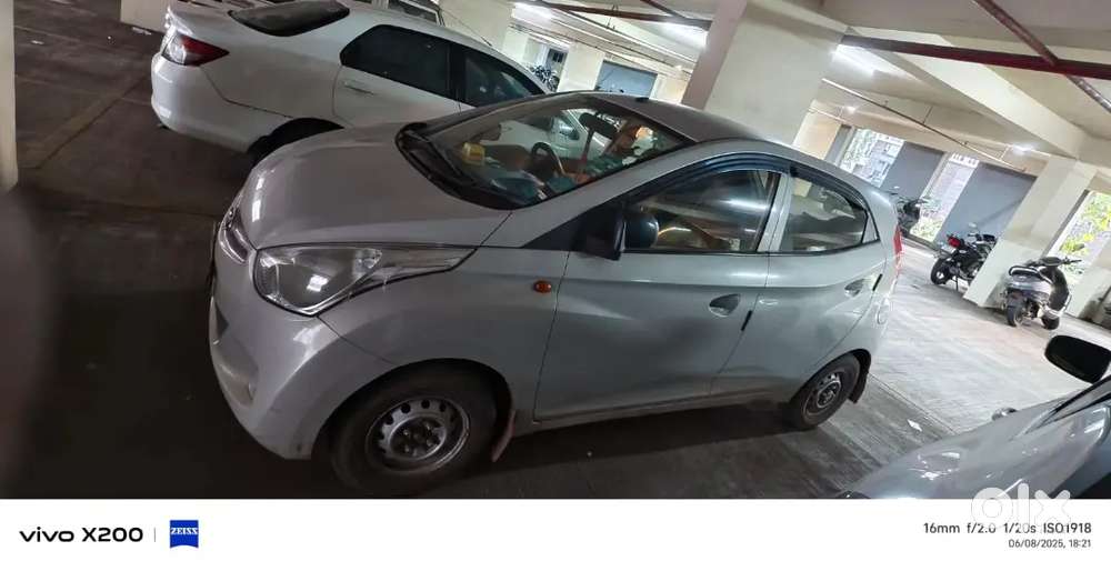 Hyundai Eon 2013 Cng & Hybrids 80000 Km Driven