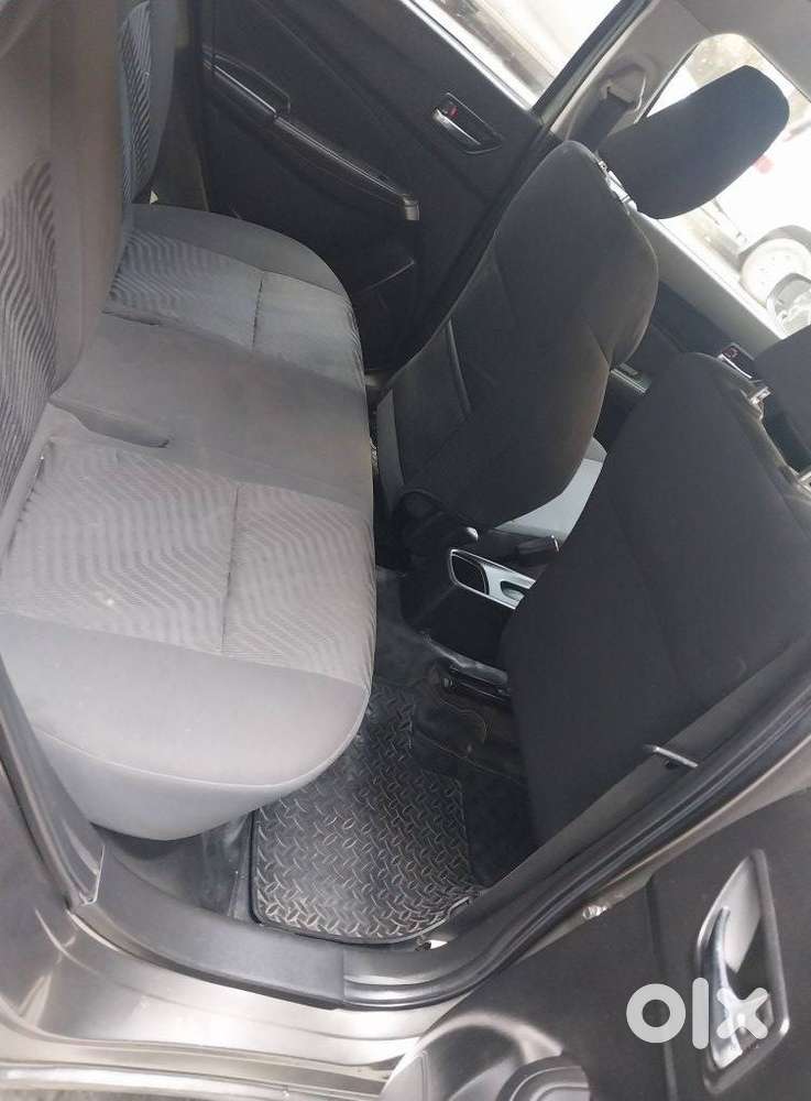 Maruti Suzuki Swift Vxi 1.2 Abs Bs-iv, 2019, Petrol