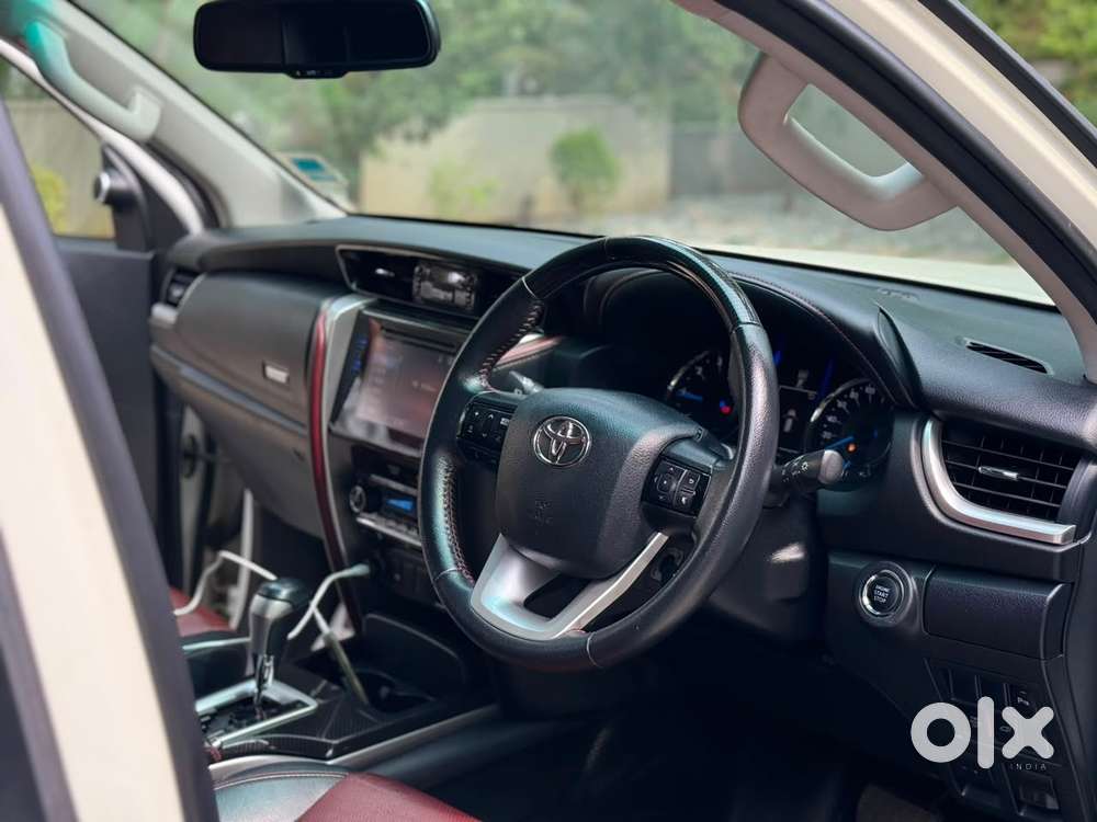 Toyota Fortuner 4x2 At 2.8 Diesel, 2019, Diesel