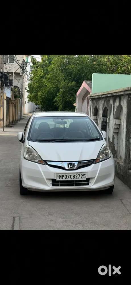 Honda Jazz 2012 Petrol Well Maintained