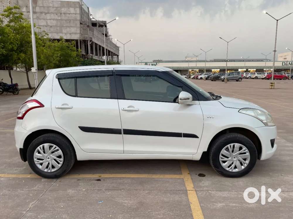 Maruti Suzuki Swift Vxi, 2013, Petrol