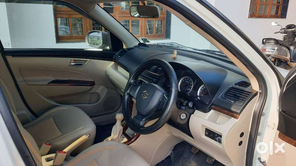 Maruti Suzuki Dzire 1.2 Vxi Cng, 2014, Cng & Hybrids