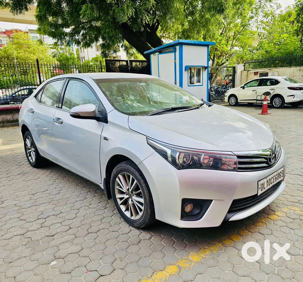 Toyota Corolla Altis 2014 1.8g Petrol