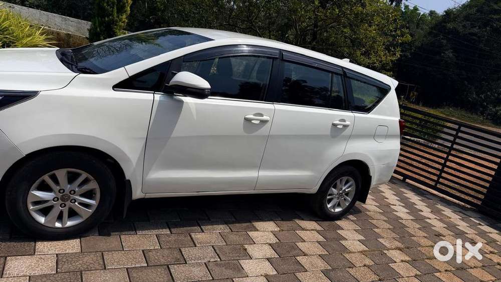 Toyota Innova Crysta 2017 Diesel 135 Km Driven