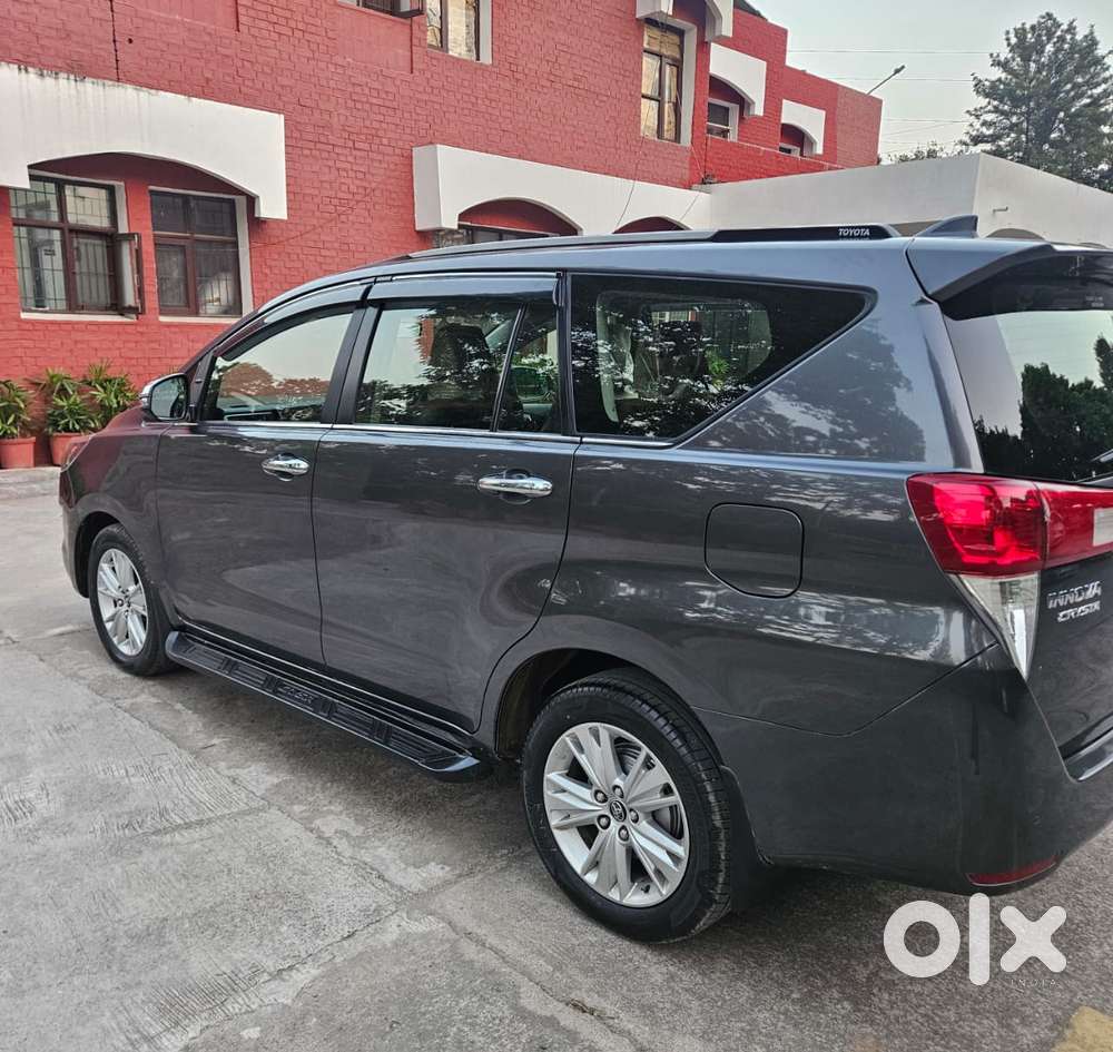 Toyota Innova Crysta 2.8z Automatic, 2020, Diesel