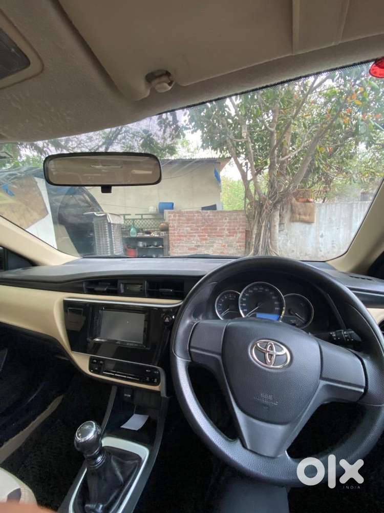 Toyota Corolla Altis 2017 Diesel Well Maintained