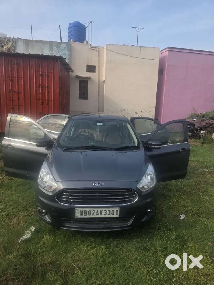Ford Aspire Titanium Blu 2016