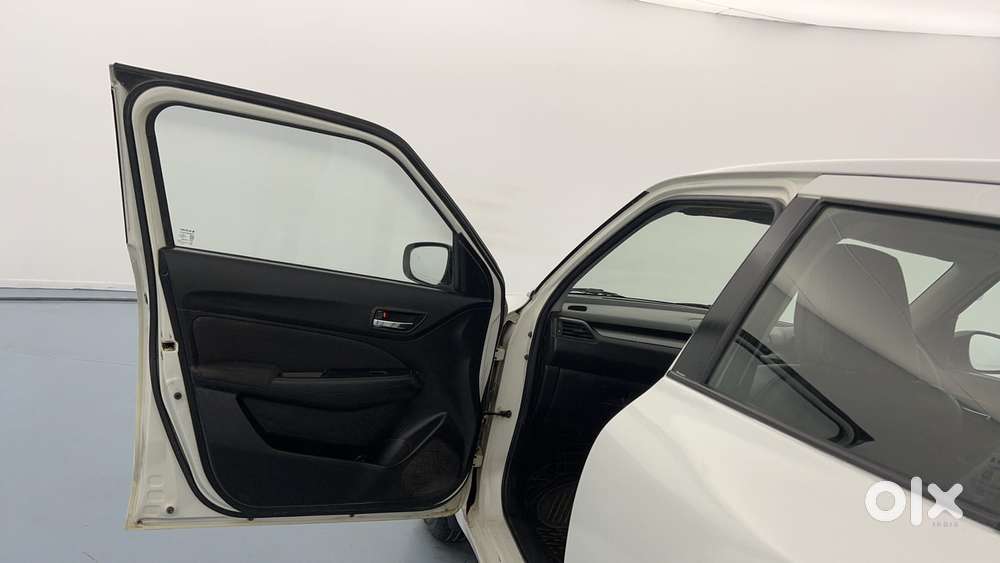 Maruti Suzuki Swift Vvt Vxi, 2020, Petrol