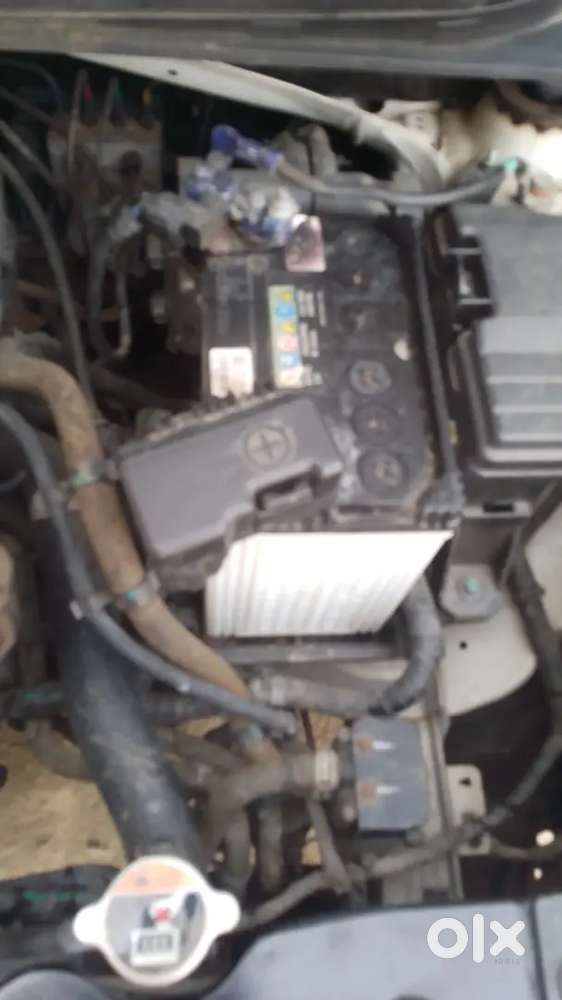 Hyundai Aura 2023 Cng 32000 Km Driven Single Hand Car .