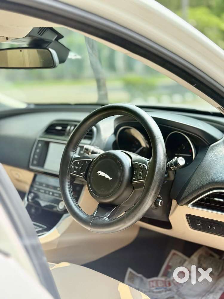Jaguar Xe 2.0l Diesel Pure, 2018, Diesel