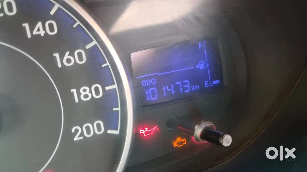 Hyundai I10 Sportz 2013 Model