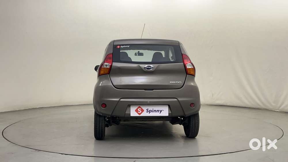 Datsun Redigo T Option, 2016, Petrol