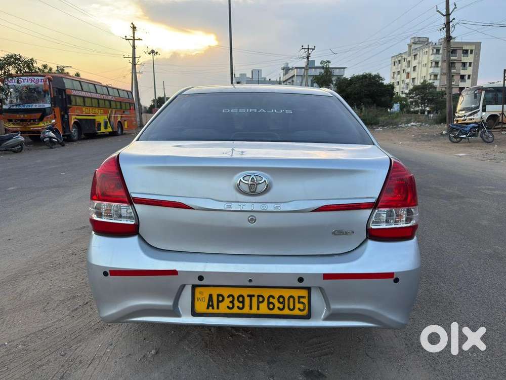 Toyota Etios 2017 Diesel Well Maintained