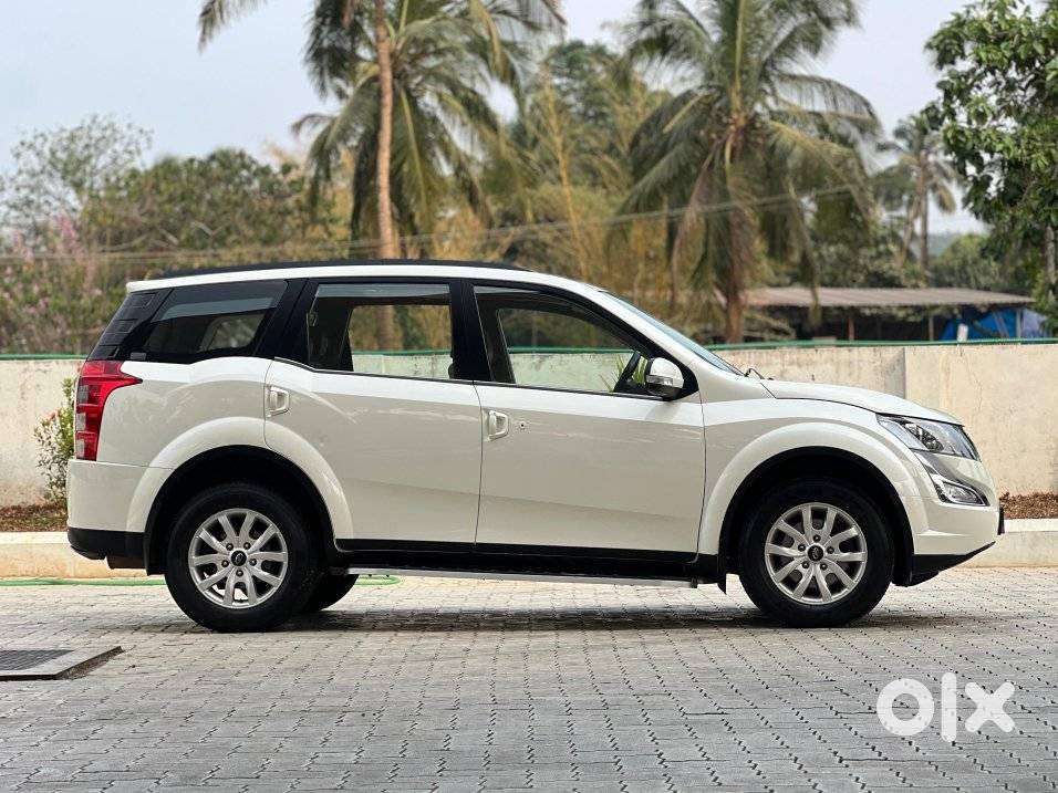 Mahindra Xuv500 2.2 W10, 2015, Diesel