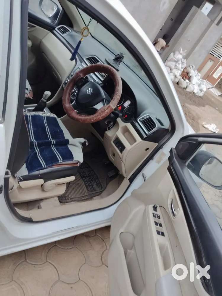 Maruti Suzuki Ciaz 2015
