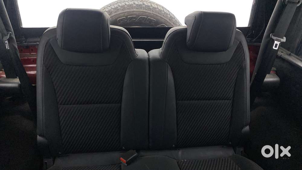 Mahindra Thar Lx 4-str Convertible At, 2022, Petrol