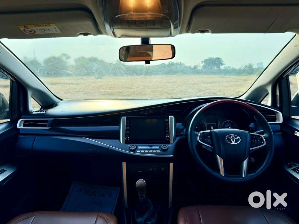 Toyota Innova Crysta 2.4 V 8 Str, 2023, Diesel