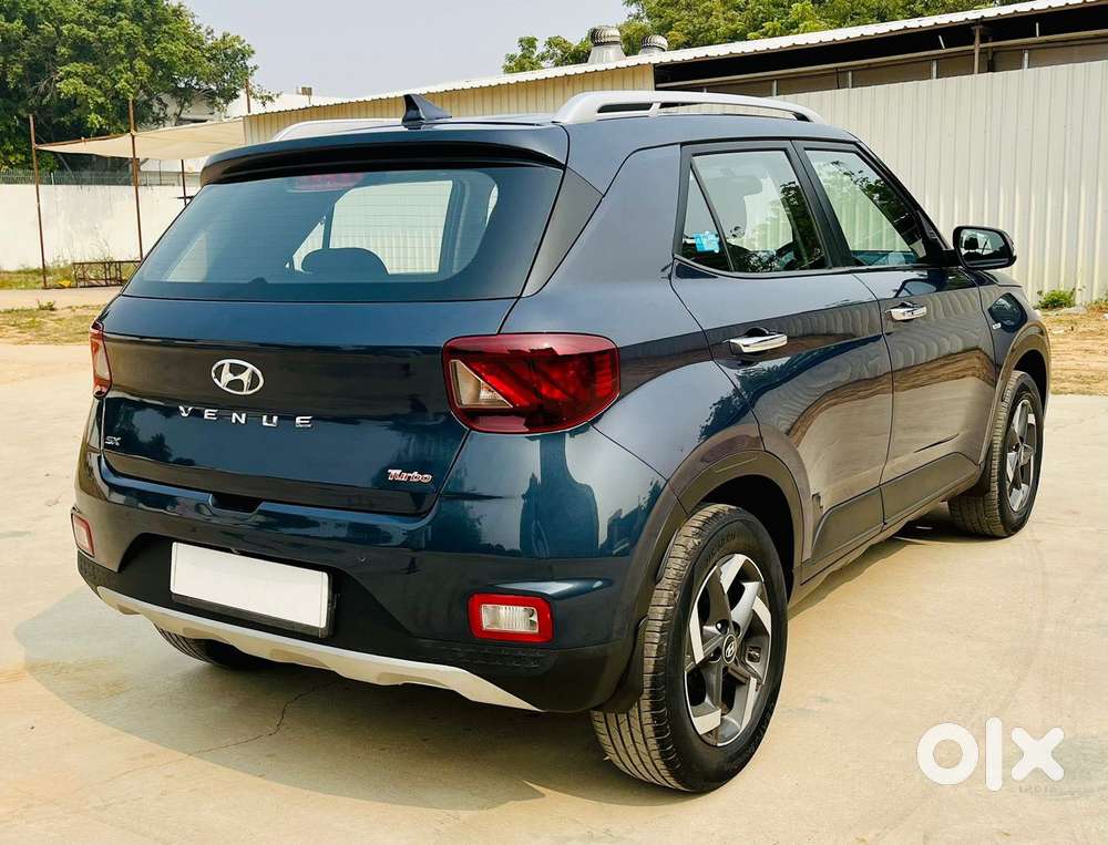 Hyundai Venue Sx Plus Turbo Dct, 2020, Petrol