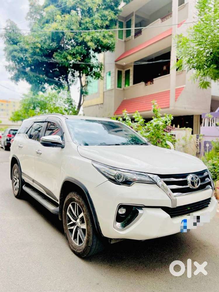 Toyota Fortuner 3.0 4x4 Manual, 2019, Diesel
