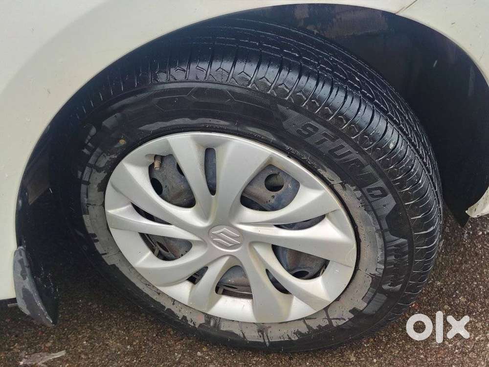 Maruti Suzuki Swift Vxi, 2020, Petrol