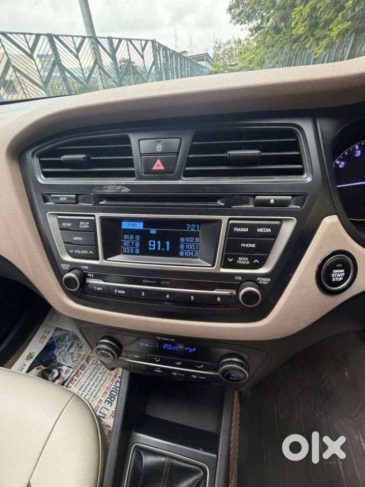 Hyundai Elite I20 Sportz (o) 1.2, 2015, Petrol