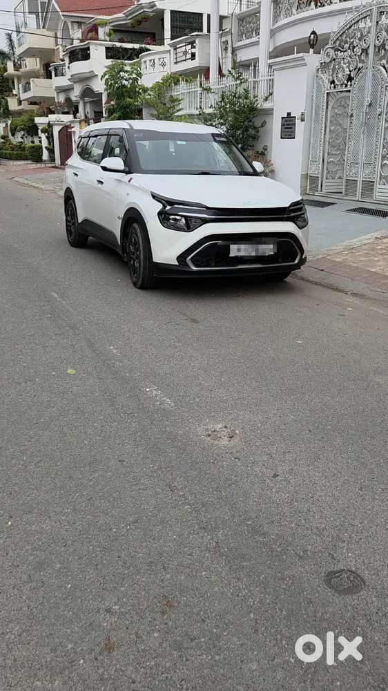 Kia Carens 2024 Diesel 50000 Km Driven