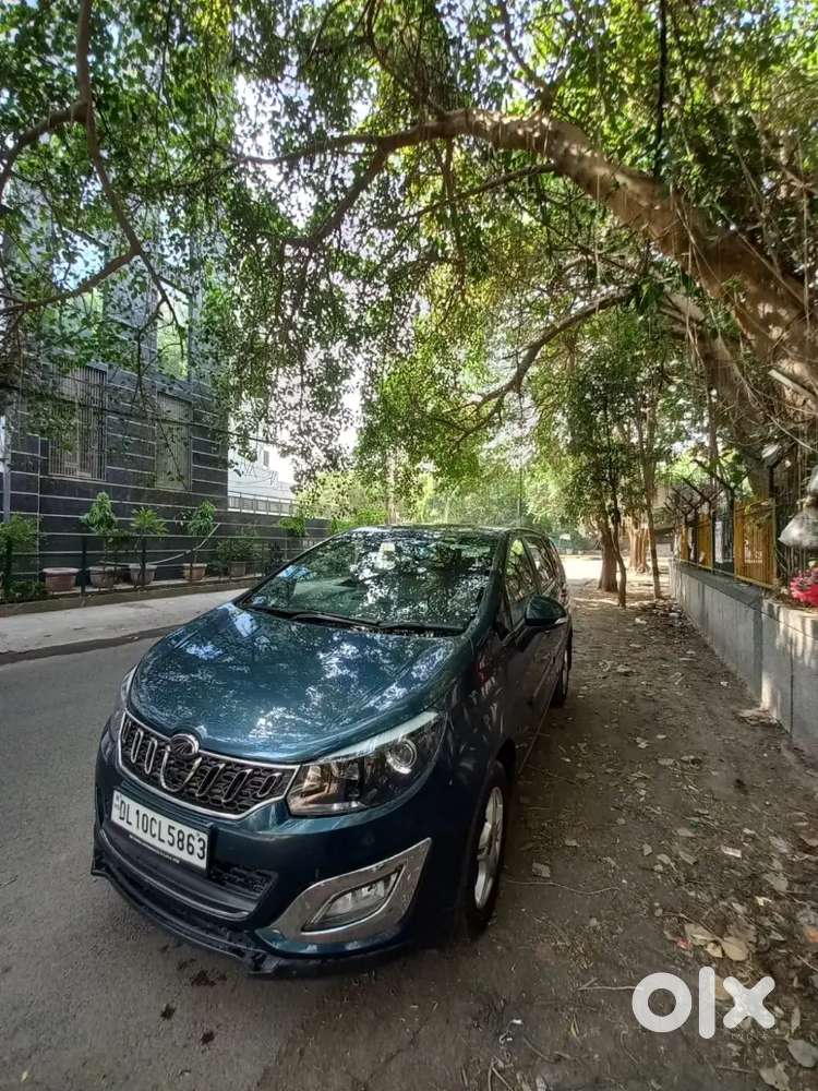 Mahindra Marazzo 2018