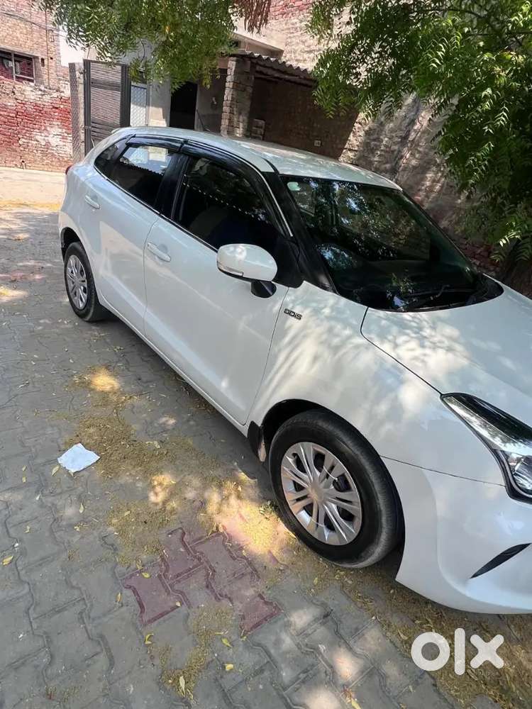 Well Maintained Both Keys Neat N Clean Car Excellent 9&72373&44