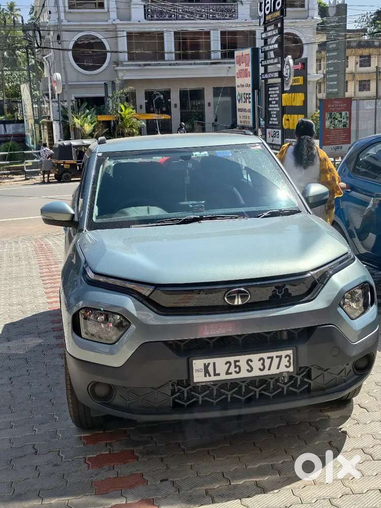 Tata Punch 2025 Petrol 11000 Km Driven