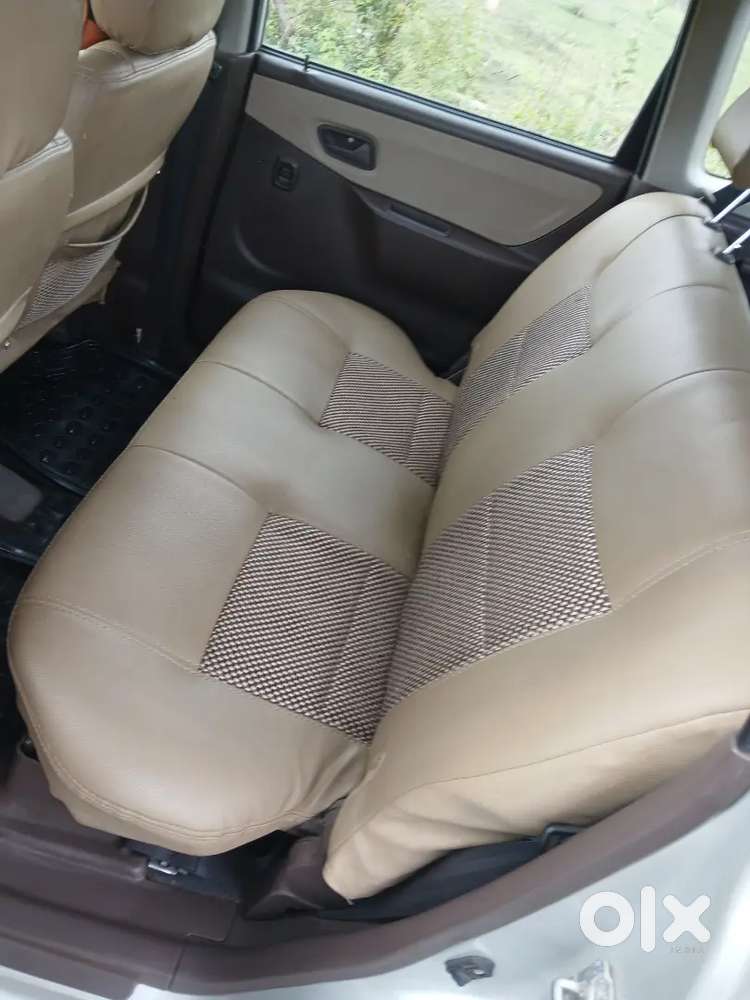 Maruti Suzuki Zen Estilo Vxi 2011model