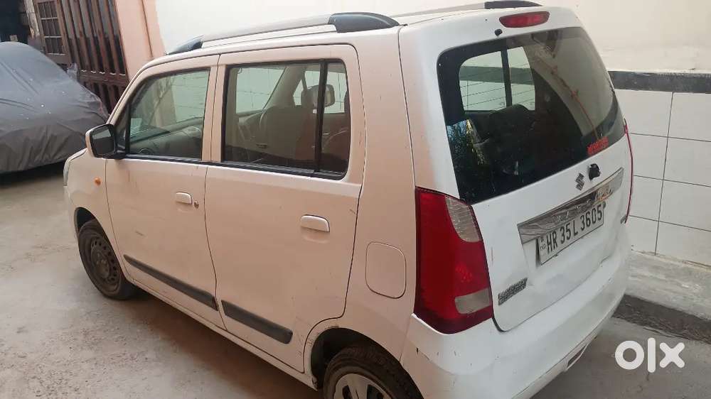 Wagon R 1.0 2015 Model 64000 Driven