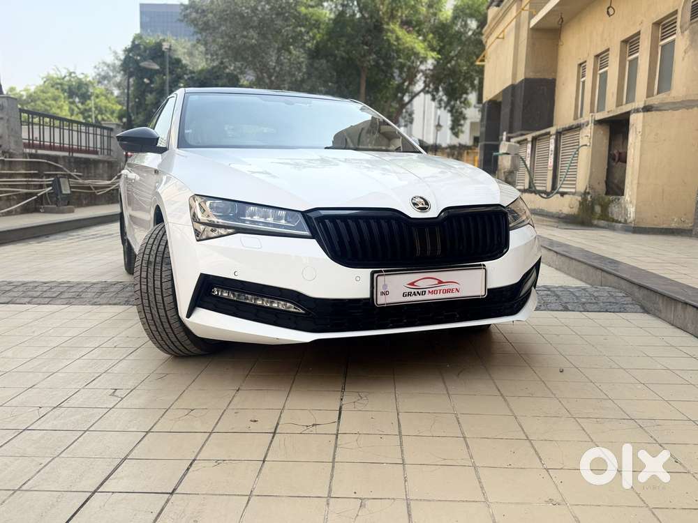 Skoda Superb Sportline 1.8 Tsi At, 2021, Petrol