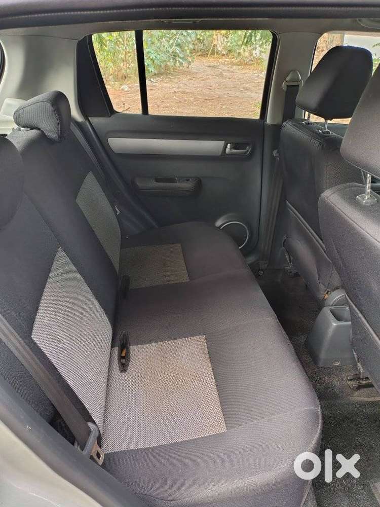 Maruti Suzuki Swift Vxi + Manual, 2008, Petrol