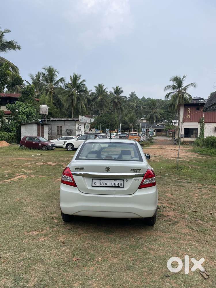 Maruti Suzuki Swift Dzire Vxi Optional, 2015, Petrol