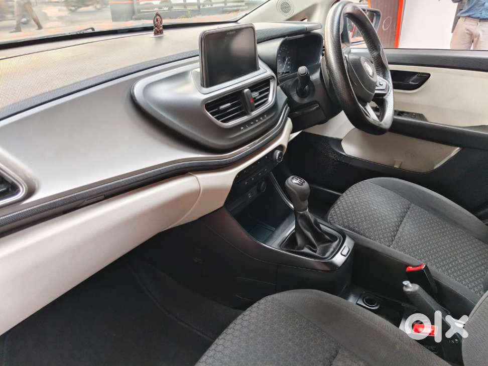 Tata Altroz 1.2 Xm Plus, 2024, Petrol