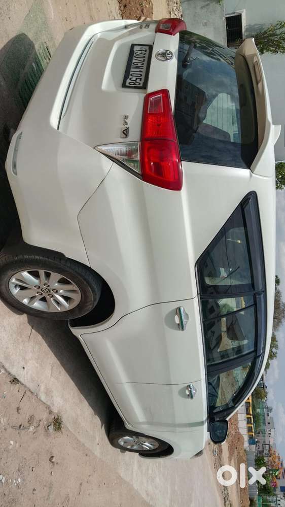 Toyota Innova Crysta 2.4 V, 2018, Diesel