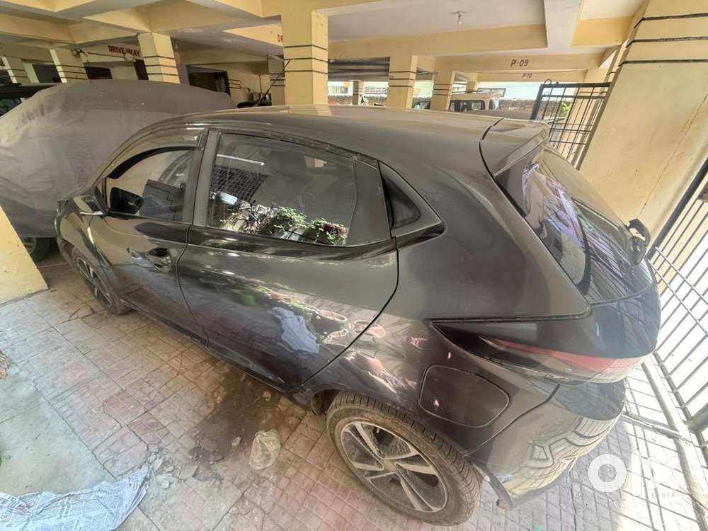 Tata Altroz 2021 Petrol Well Maintained