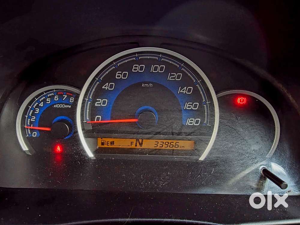 Maruti Suzuki Wagon R Stingray 1.0 Vxi Plus Amt, 2018, Cng & Hybrids
