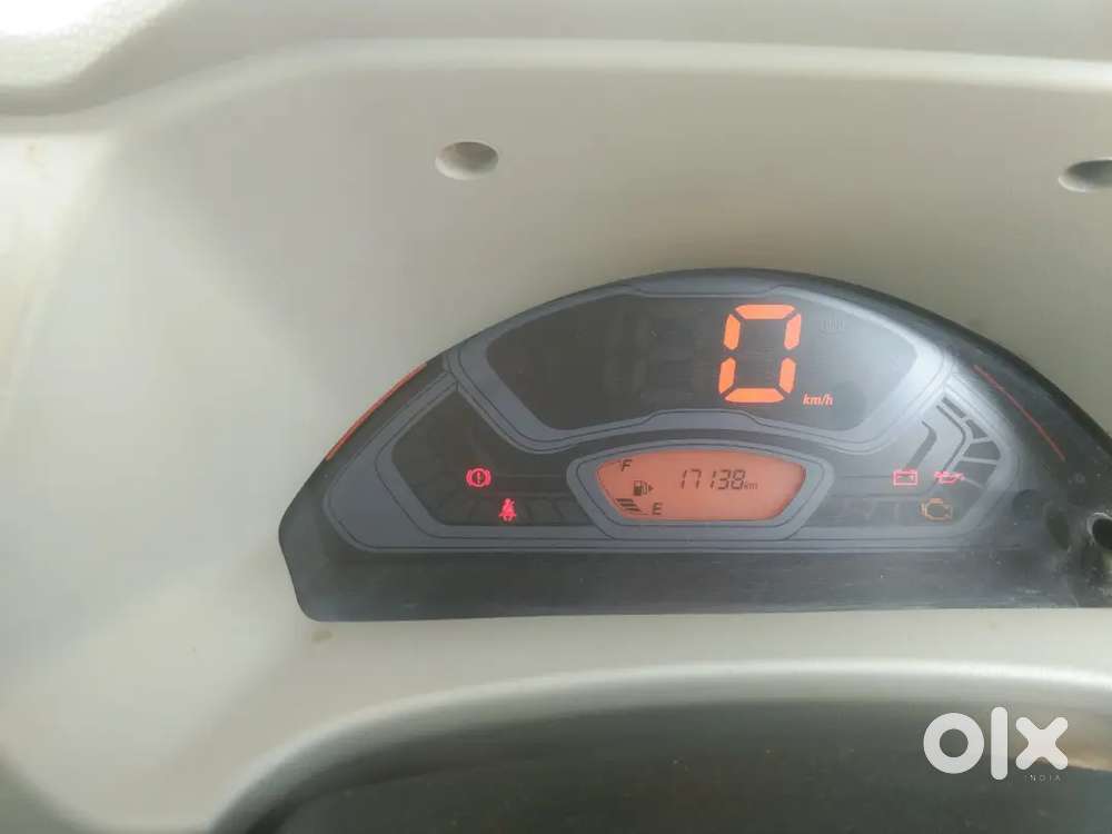 Maruti Suzuki Eeco 7 Seater Petrol 2024