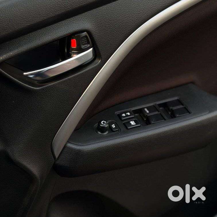Maruti Suzuki Brezza 1.5 Zxi Smart Hybrid, 2023, Petrol