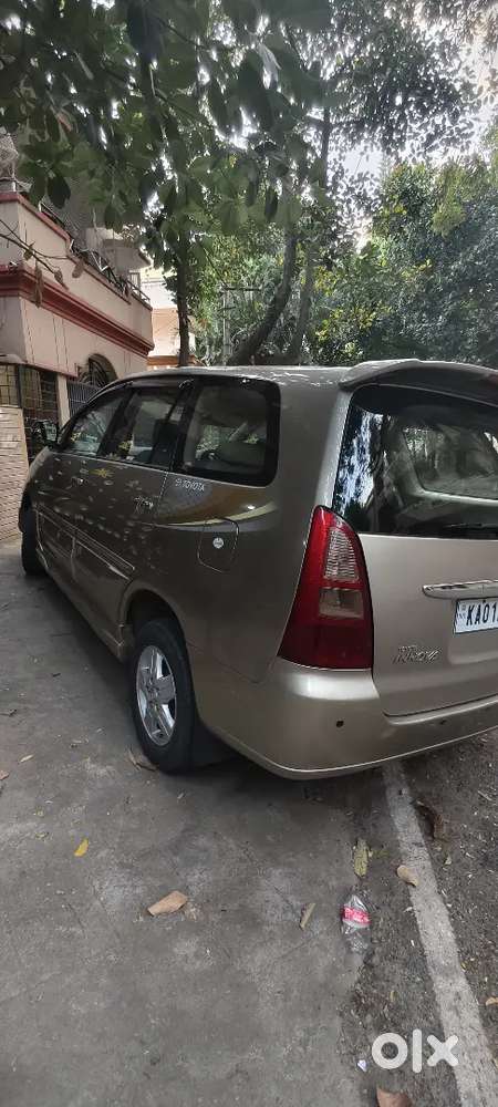 Toyota Innova 2008 Diesel 200000 Km Driven. Well Maitained.