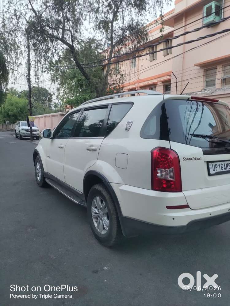 Mahindra Rexton, 2013, Diesel