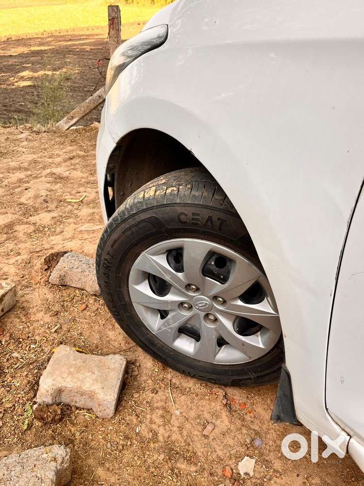 Hyundai I20 2017 Cng & Hybrids 90000 Km Driven
