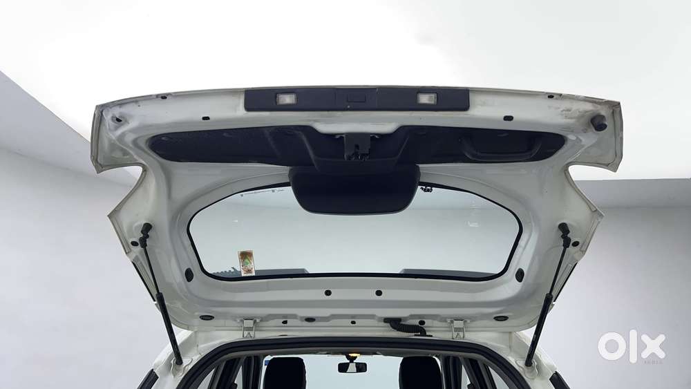 Tata Punch Pure, 2022, Petrol