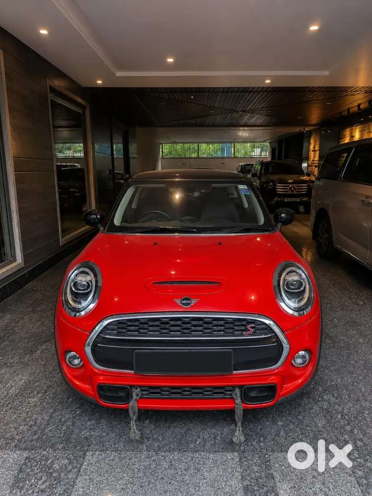 Mini Cooper S 5 Petrol Good Condition