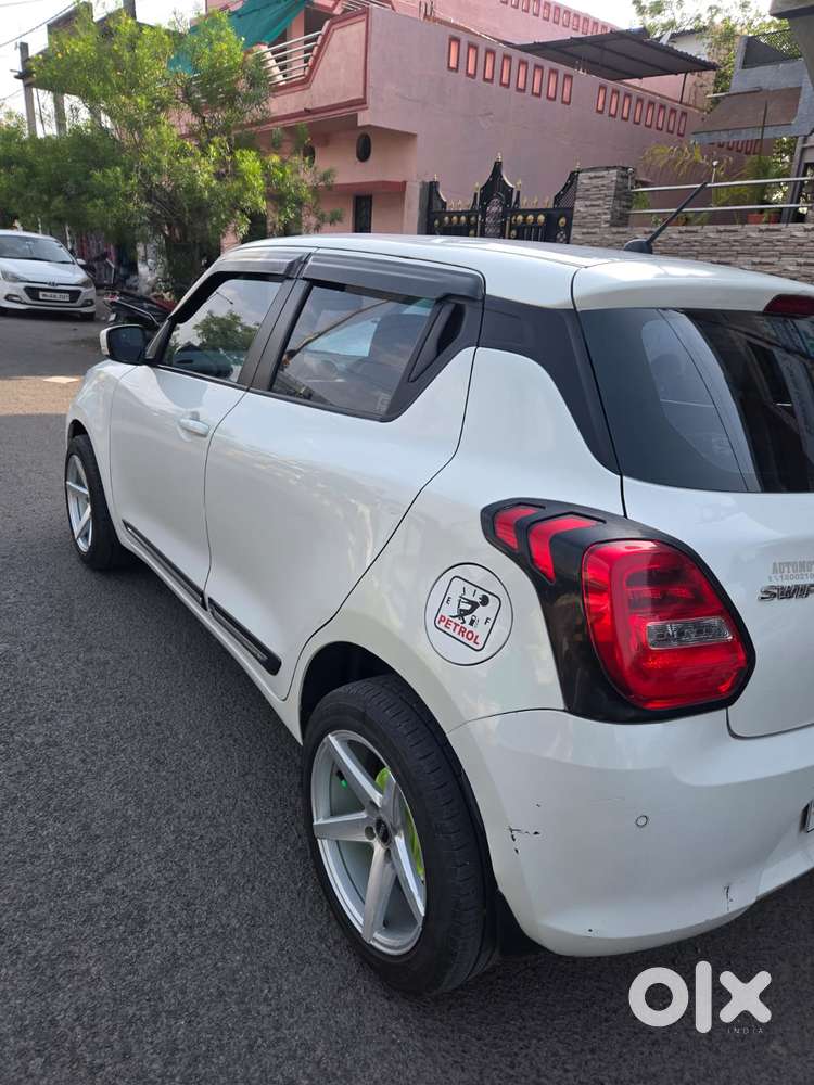 Maruti Suzuki Swift 2018 Amt Vxi, 2022