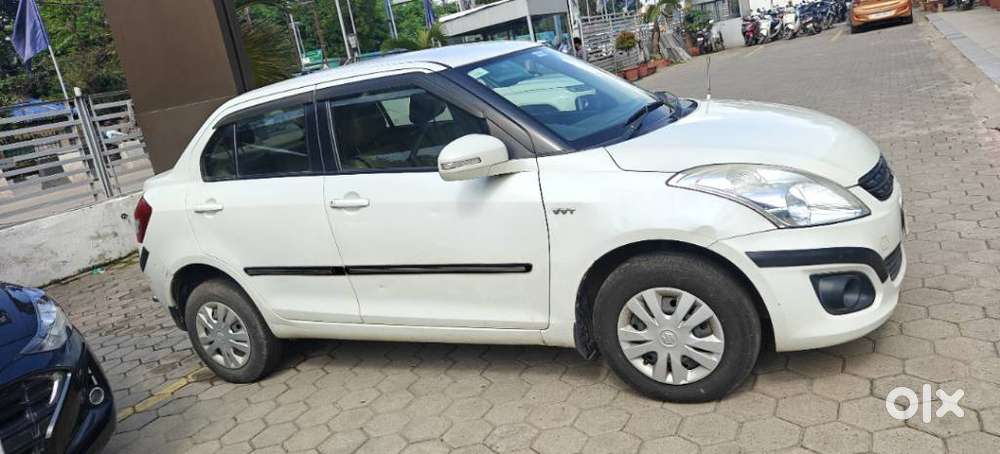 Maruti Suzuki Swift Dzire Vxi Optional, 2014, Petrol