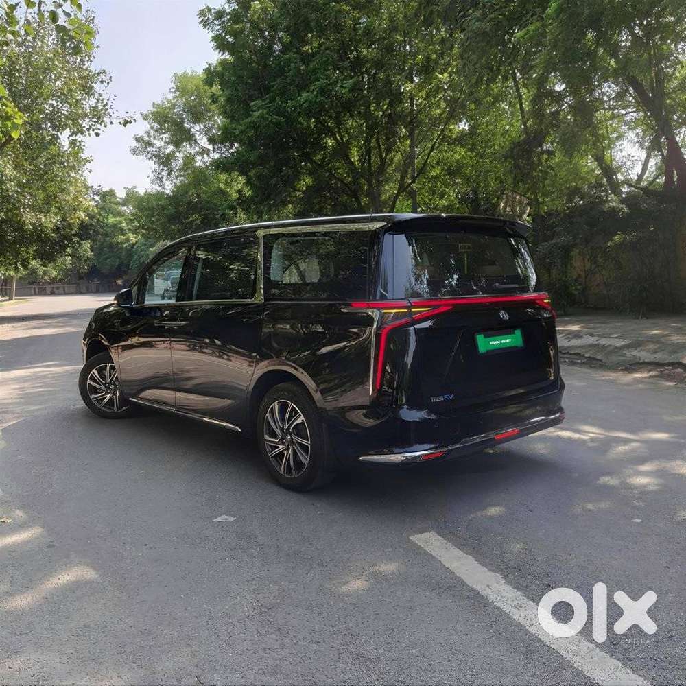 Mg M9 Presidential Limo, 2025, Electric